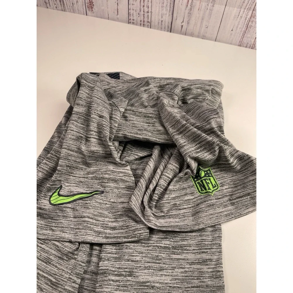 Nike Mens Dri-Fit Seattle Seahawks Short Sleeve Shirt Size M